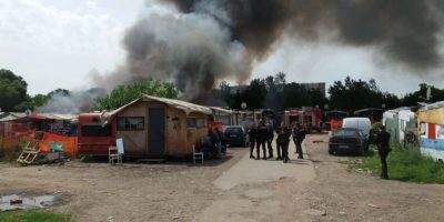 Foggia, morti due bimbi per un incendio in un c...