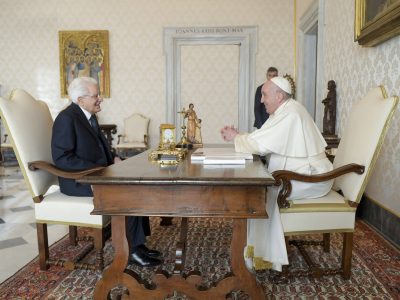 Mattarella, l’ultima visita a papa Francesco: “Grazie della testimonianza”