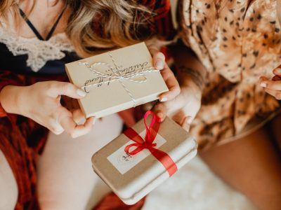 Regifting, l’arte di riciclare i regali in maniera intelligente