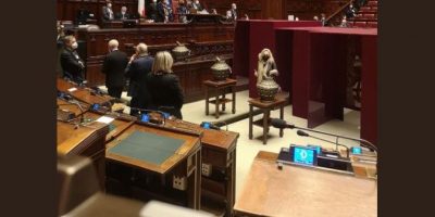 Elezioni Quirinale, ennesima fumata nera: 441 a...