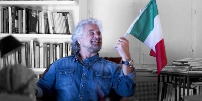 Beppe Grillo indagato per traffico di influenze illecite per contratti con Moby