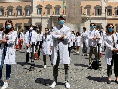 Mancati indennizzi, sciopero dei medici l’1 e il 2 marzo