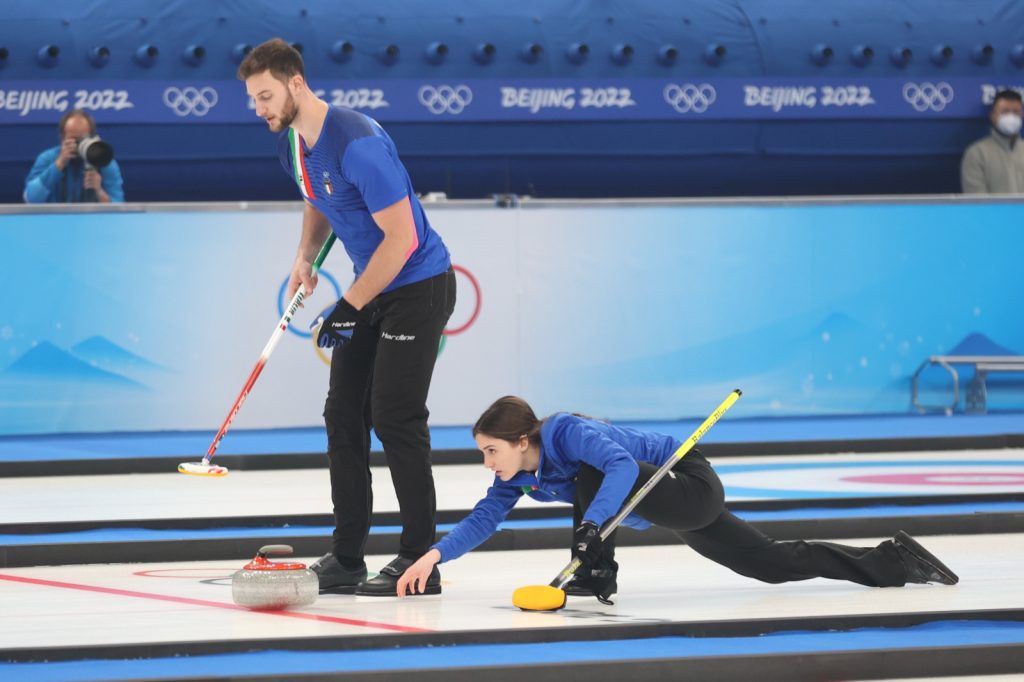 curling