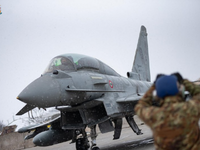 Generale Goretti: “I nostri caccia al confine: basta niente e siamo in guerra”