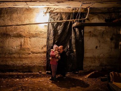 Ucraina: missile intercettato a Kiev, ma i resti provocano un morto e 3 feriti