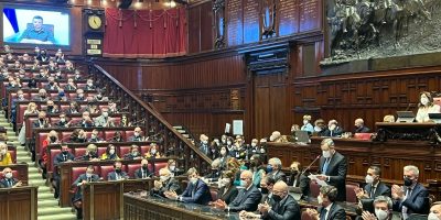 Zelensky, Letta: “Grande dignità”, ...