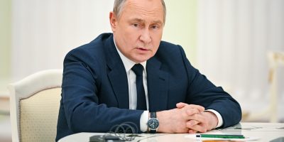 Putin: “Reagiremo a espansione Nato in Sv...