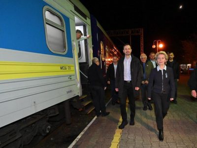 Von der Leyen e Borrel in viaggio a Kiev per incontrare Zelensky