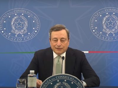 Draghi chiama Putin per sbloccare il grano: “Nessuno spiraglio di pace”