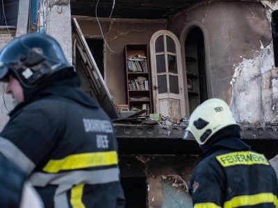 Ucraina, riprende l’evacuazione di Mariupol ma la guerra non si ferma