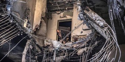 Nuove sanzioni Ue a Mosca, stop al petrolio rus...