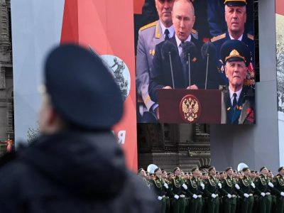 Putin nel Giorno della vittoria: “Aggressione ai nostri confini inammissibile”