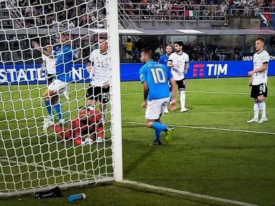 L’Italia dei giovani diverte e blocca la Germania