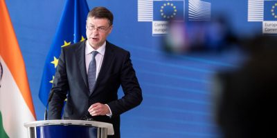 L’Ue approva il prestito da un miliardo d...