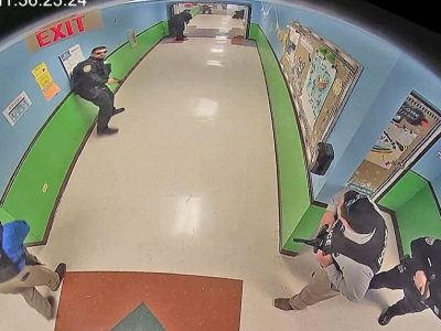 Strage Uvalde, un video dimostra il ritardo nell’intervento della polizia
