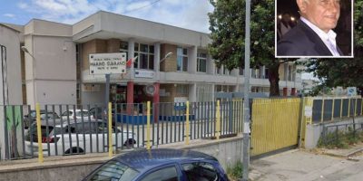 Napoli, insegnante ucciso nel cortile della scu...