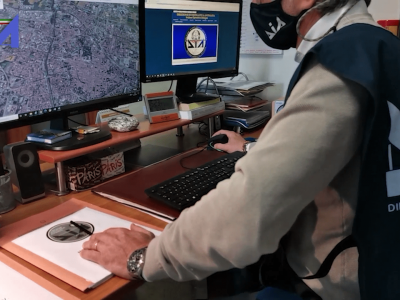 Camorra, 11 arresti a Napoli per usura, spaccio e detenzione di armi