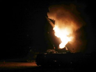 Corea del Sud, missile balistico si schianta in una base aerea