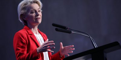 Von der Leyen: “Pronti a price cap sul ga...