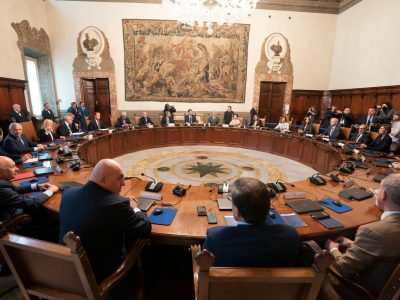 Manovra 2023: nodi cruciali aiuti alle famiglie, pensioni e caro bollette