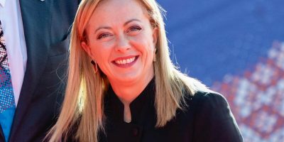 Minacce di morte al premier Giorgia Meloni: ide...