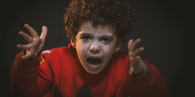 La rabbia e l’aggressività nei bambini, come af...