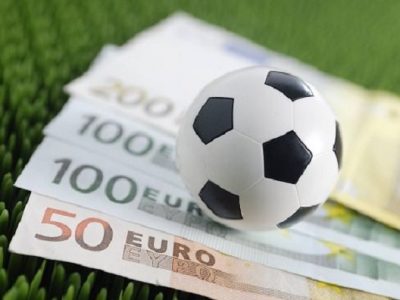 Calciomercato rivoluzione sulle panchine: via Mou, arriva De Rossi alla Roma