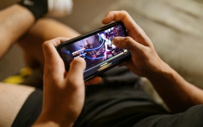 Perché il gioco sul telefono è così popolare?